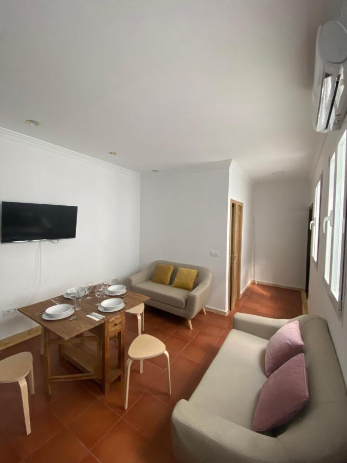 - Alameda Apartment